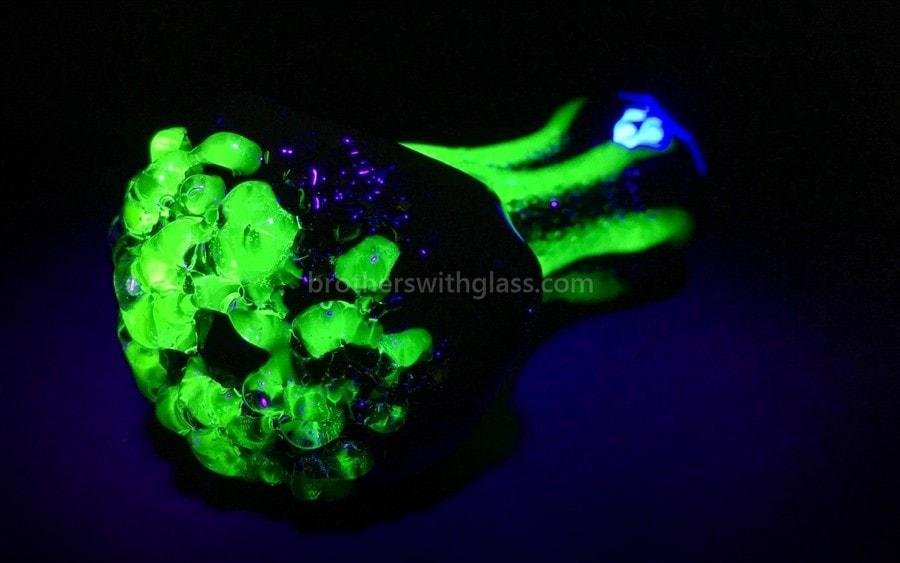 BWG-4040U-2_1024x_08bc6ed9-ad81-4707-be34-e87463664c25.jpg Chameleon Glass Ectoplasm Hand Pipe With Illuminati - Image 1
