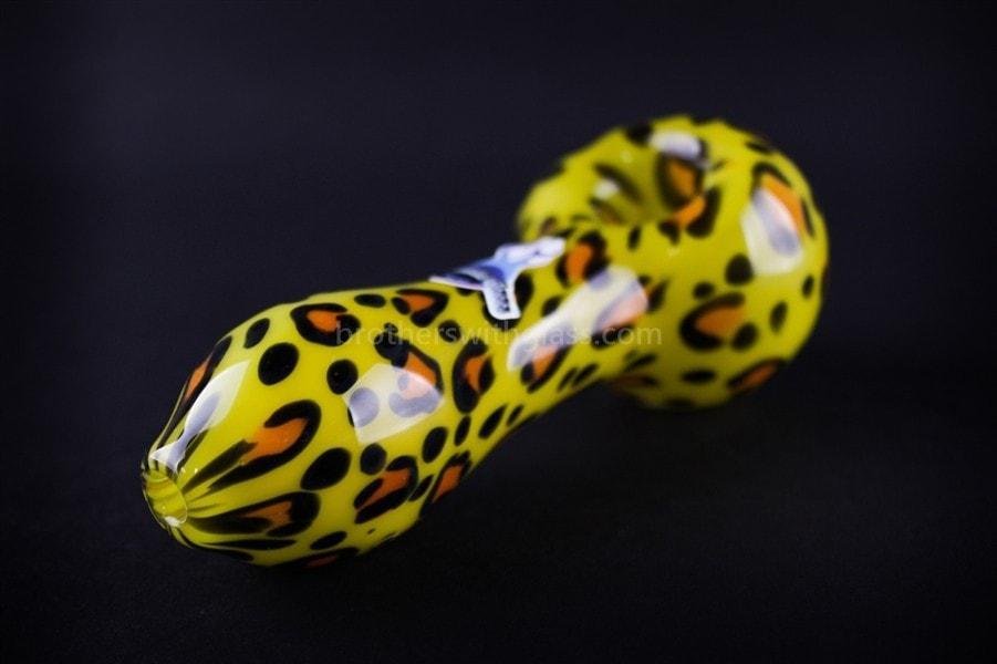BWG-CG678C-2_1024x_98263bdc-2e2b-4e42-9aca-bf74565d7f06.jpg Chameleon Glass Safari Hand Pipe - Yellow Cheetah - Image 1