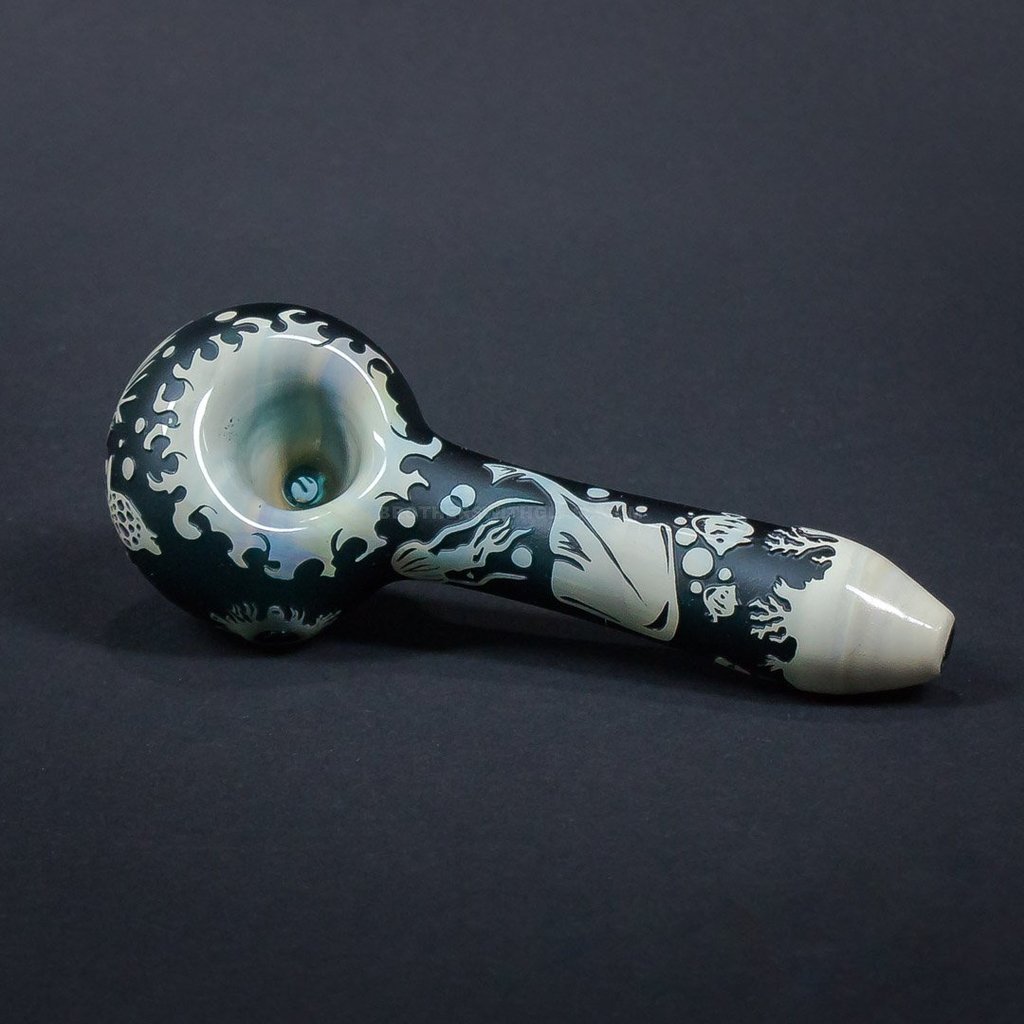 IMG_8491_1024x_8fc3af72-bec9-4ef1-b0aa-2388f88e95fd.jpg Liberty 503 Fumed Sandblasted Hand Pipe - Sea Life - Image 1