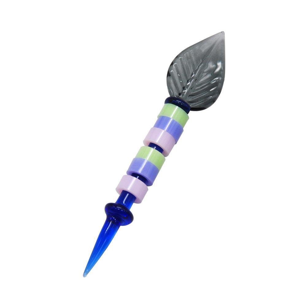 Leaf_Glass_Dabber_3_1024x1024_b548ffdd-9a4a-436d-81b2-c20995b32e00.jpg Leaf Novelty Glass Dabber - Image 1