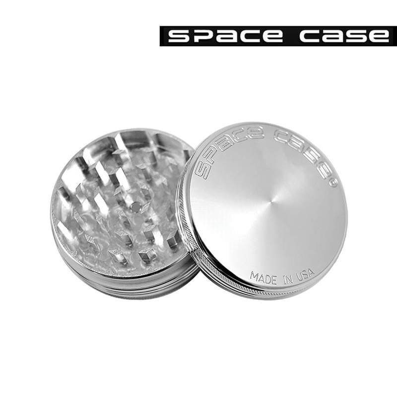SP-GRING-MED-MAG-web_800x_184965ad-e130-4d47-897e-b875e96ad60c.jpg Grinder SPACE CASE. AEROSPACE ALUMINUM. Size Medium - Image 1