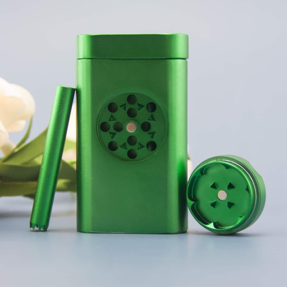 one_hitter_dugout_4480x_e5a19dd0-15e9-4236-a93b-84361cd1c0d4.jpg One Hitter Dugout With Mini Grinder - Image 1