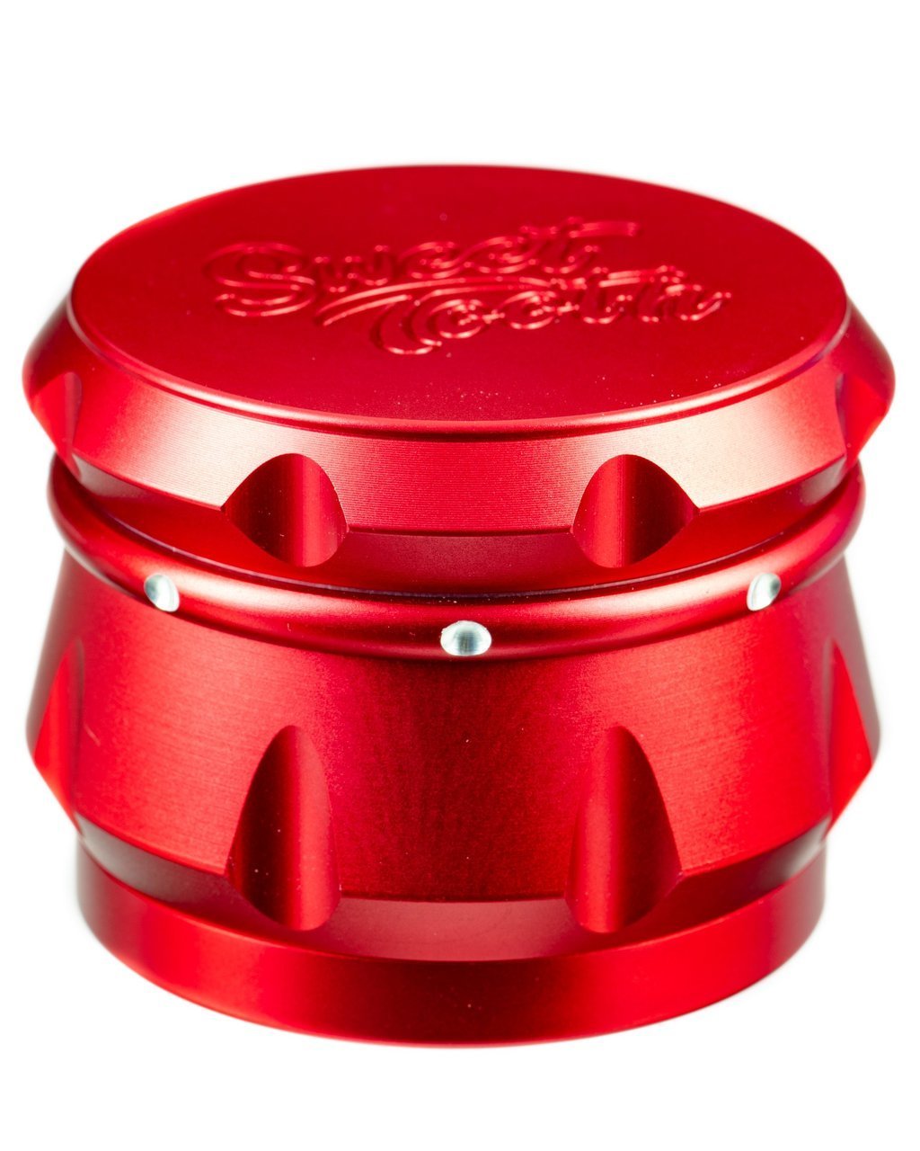 sweet-tooth-4-piece-diamond-crest-aluminum-grinder-red-1_1024x_3d9dc1d8-9164-4944-8442-4720317145f2.jpg Sweet Tooth - 4-Piece Diamond Crest Aluminum Grinder - Image 1